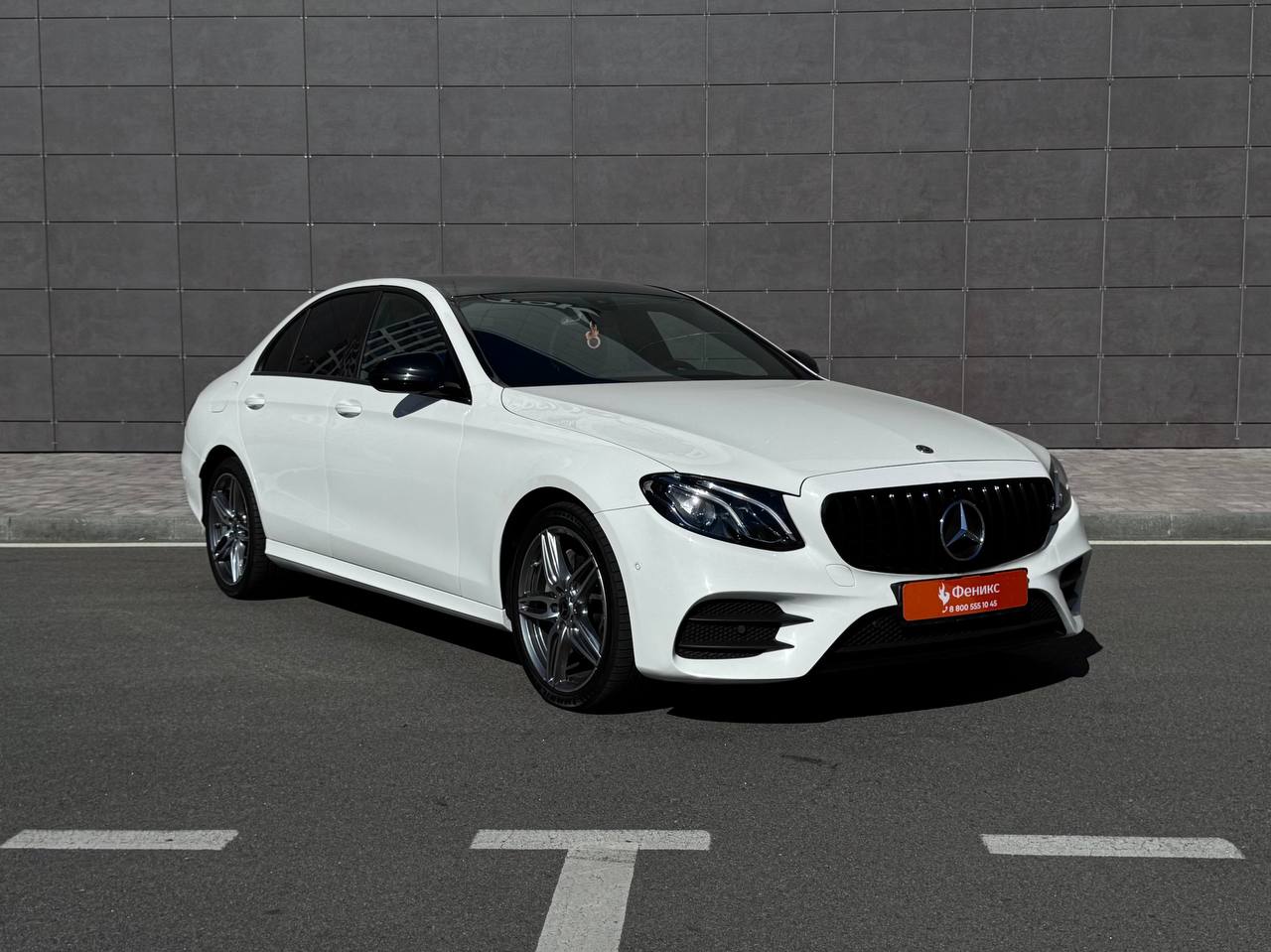 MERCEDES-BENZ